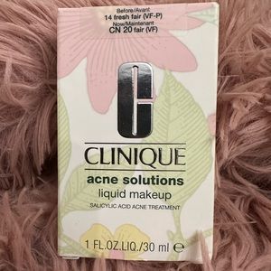 CLINIQUE Acne Solutions- CN20 fair
